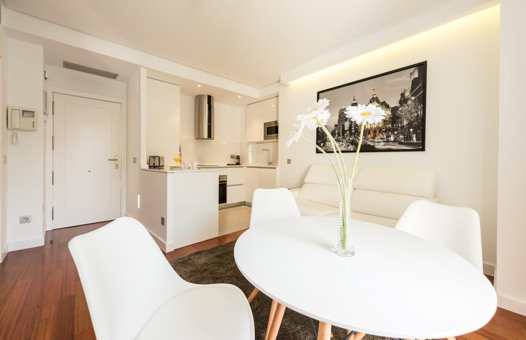 Apartmán Santa Ana Plaza Madrid Exteriér fotografie
