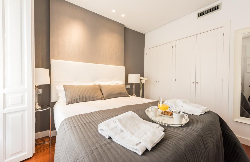 Apartmán Santa Ana Plaza Madrid Exteriér fotografie