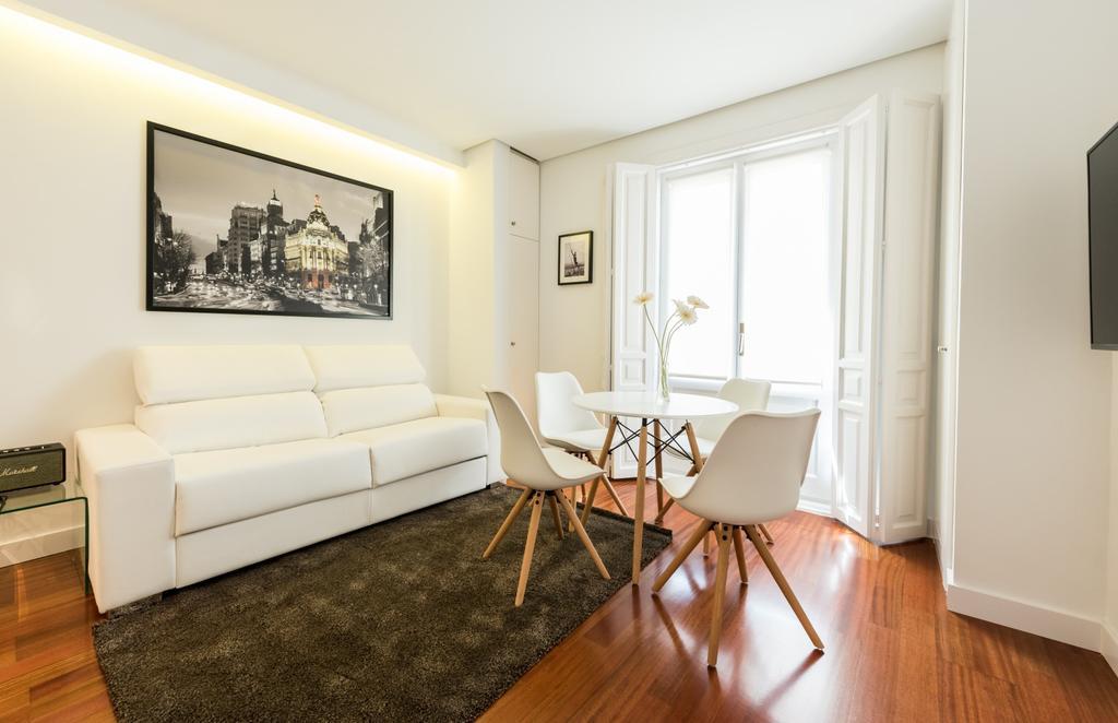Apartmán Santa Ana Plaza Madrid Exteriér fotografie