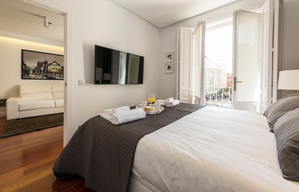 Apartmán Santa Ana Plaza Madrid Exteriér fotografie