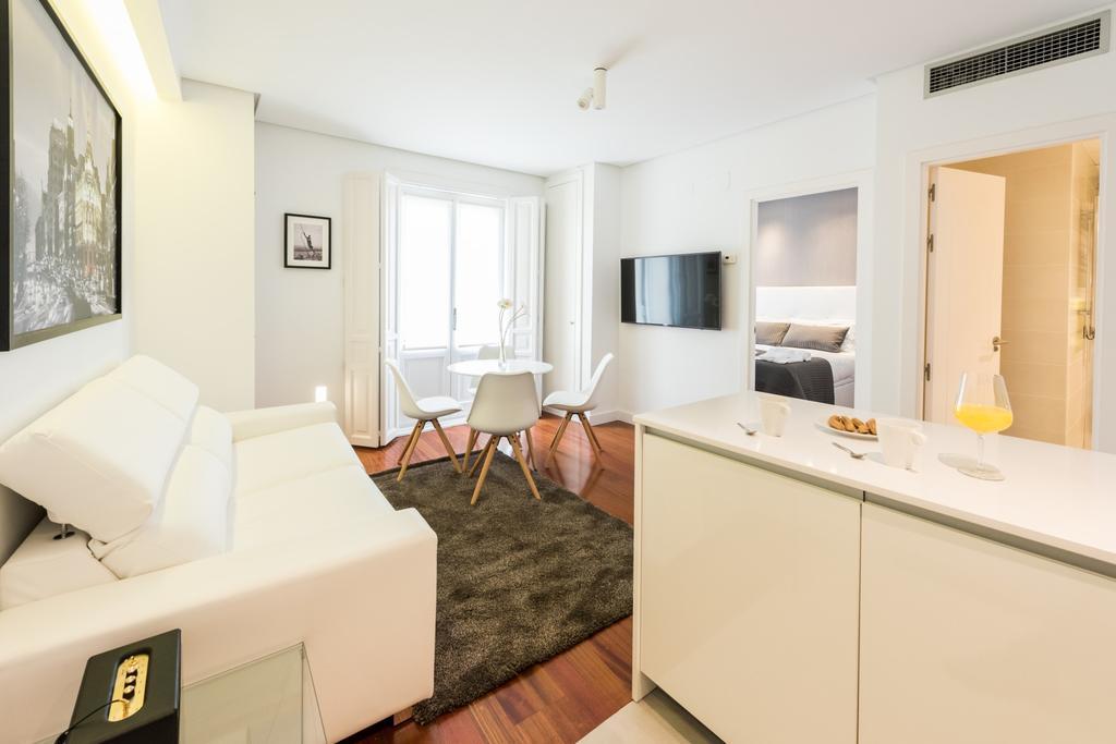 Apartmán Santa Ana Plaza Madrid Exteriér fotografie