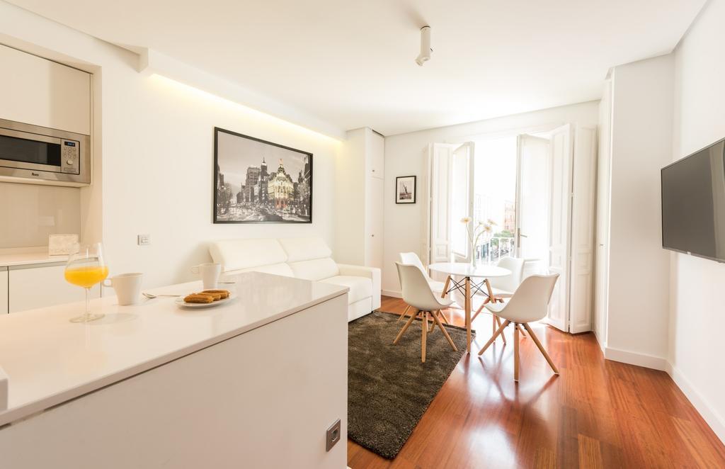 Apartmán Santa Ana Plaza Madrid Exteriér fotografie